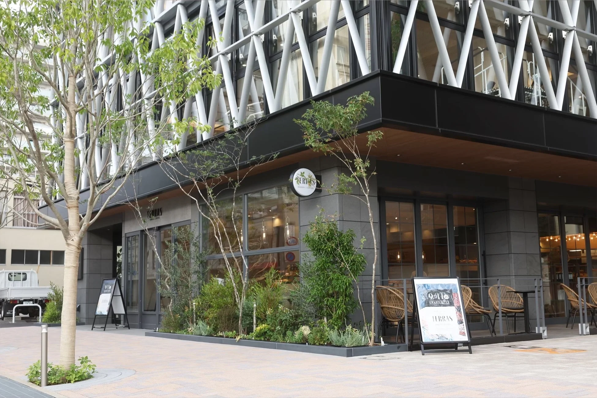 TERRAS BAKERY & COFFEEの店舗外観