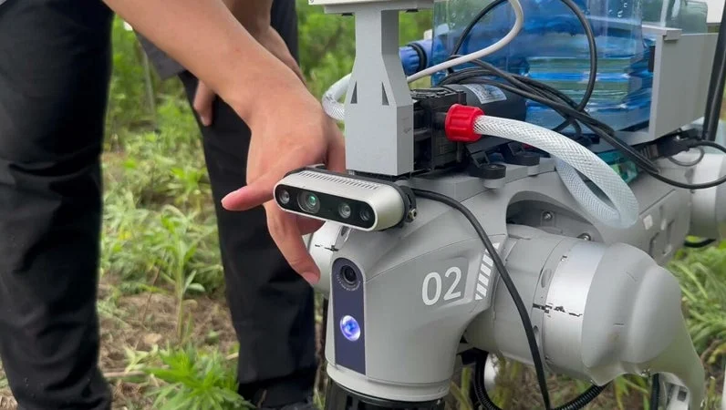 ロボットと人