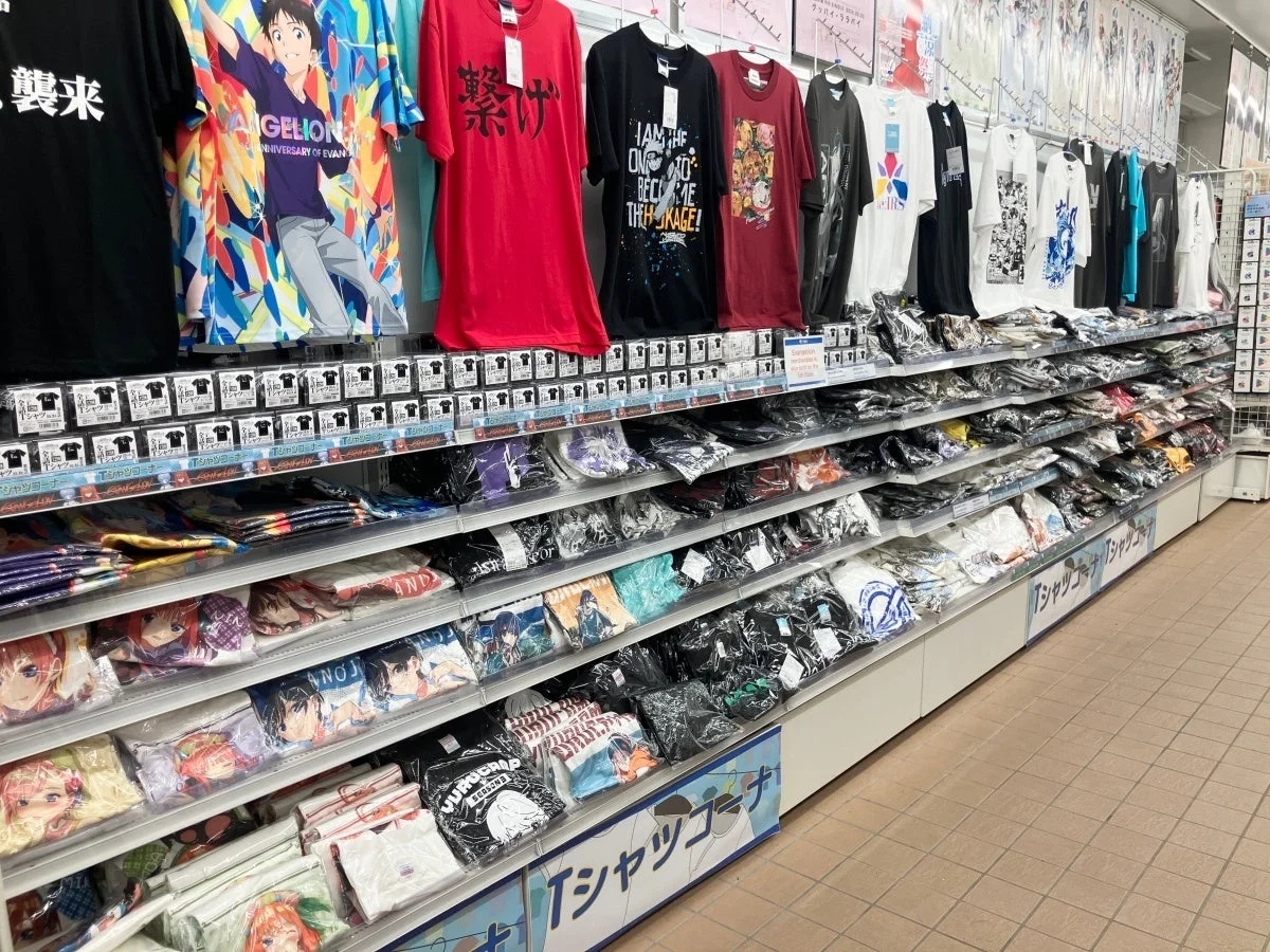 エヴァンゲリオンなどのTシャツ